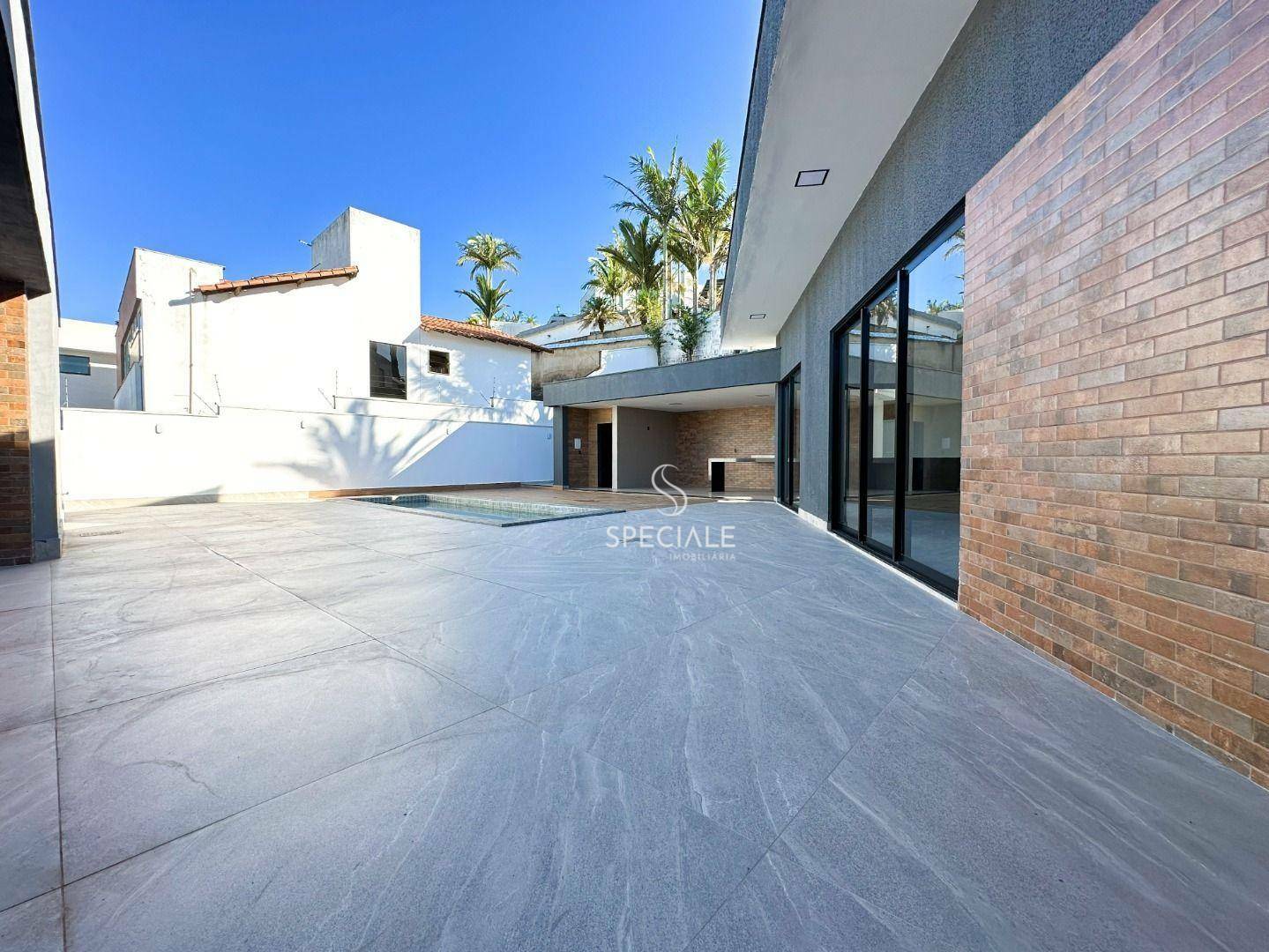 Casa de Condomínio à venda com 4 quartos, 620m² - Foto 17