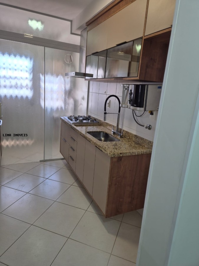 Apartamento para alugar com 3 quartos, 90m² - Foto 26