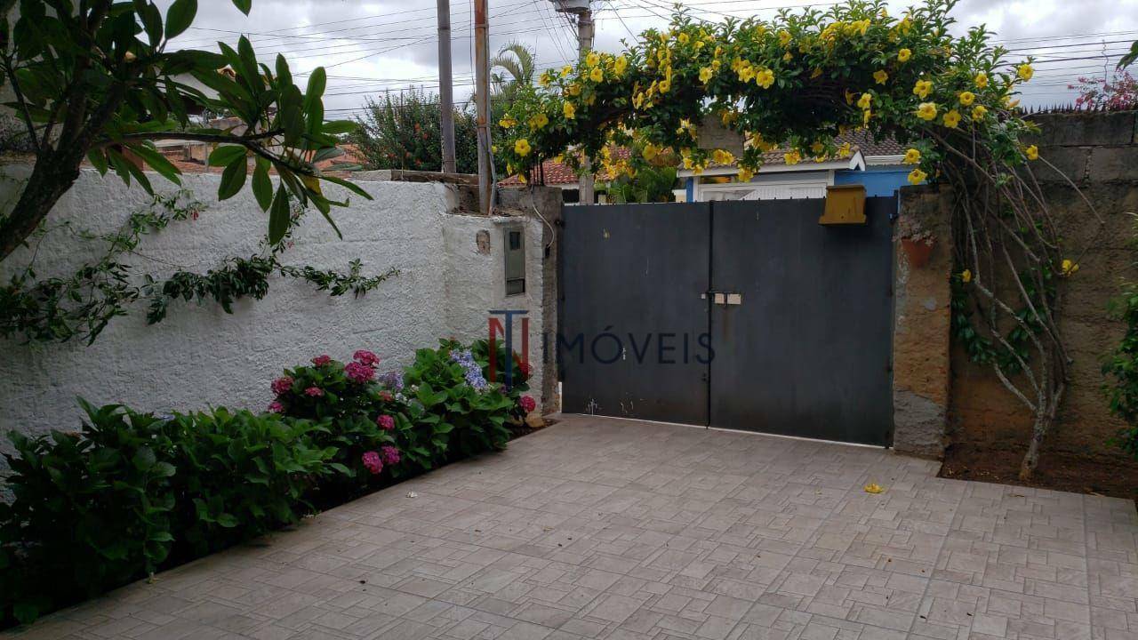 Casa à venda com 3 quartos, 170m² - Foto 1
