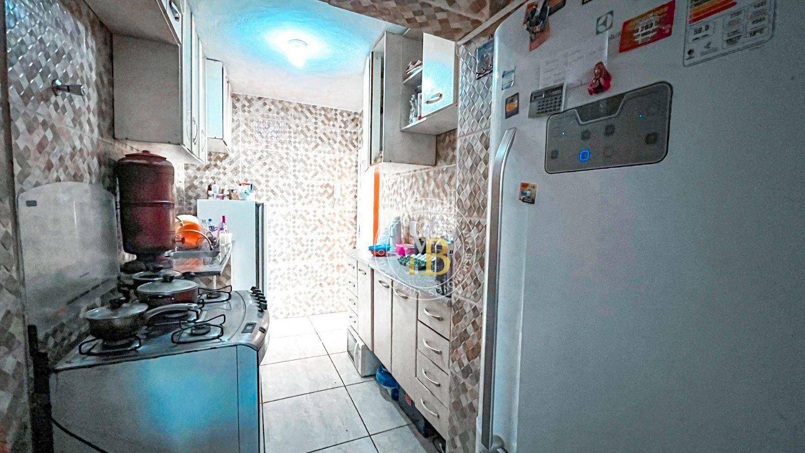 Apartamento à venda com 3 quartos, 60m² - Foto 6