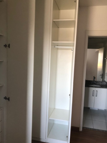 Apartamento à venda com 2 quartos, 69m² - Foto 19