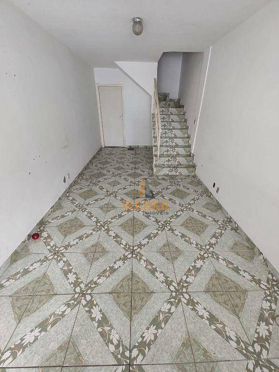 Sobrado à venda com 2 quartos, 63m² - Foto 12