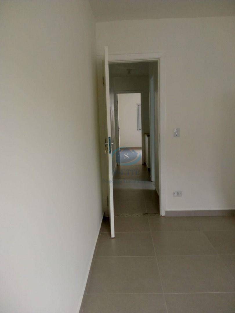 Sobrado à venda com 2 quartos, 156m² - Foto 9