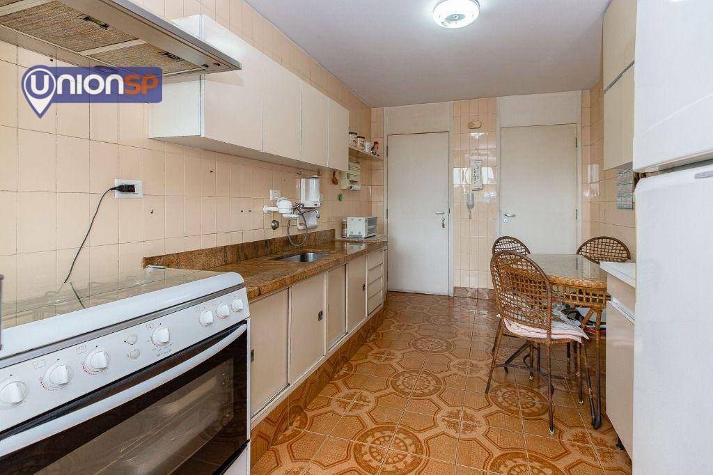 Apartamento à venda com 3 quartos, 111m² - Foto 19