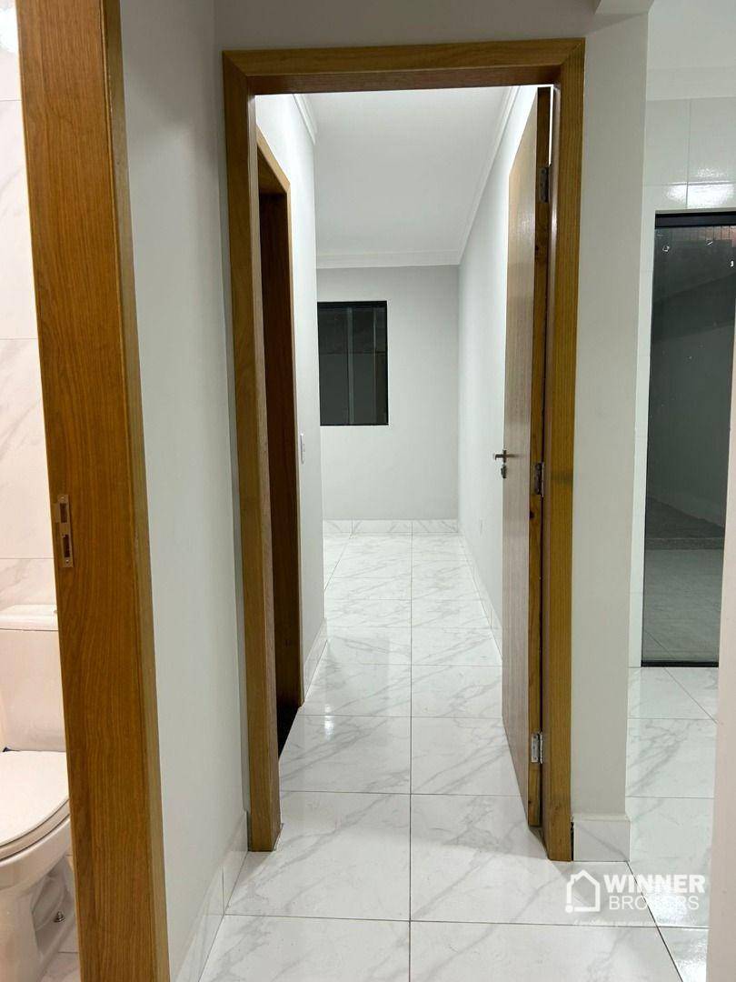 Casa à venda com 3 quartos, 78m² - Foto 11
