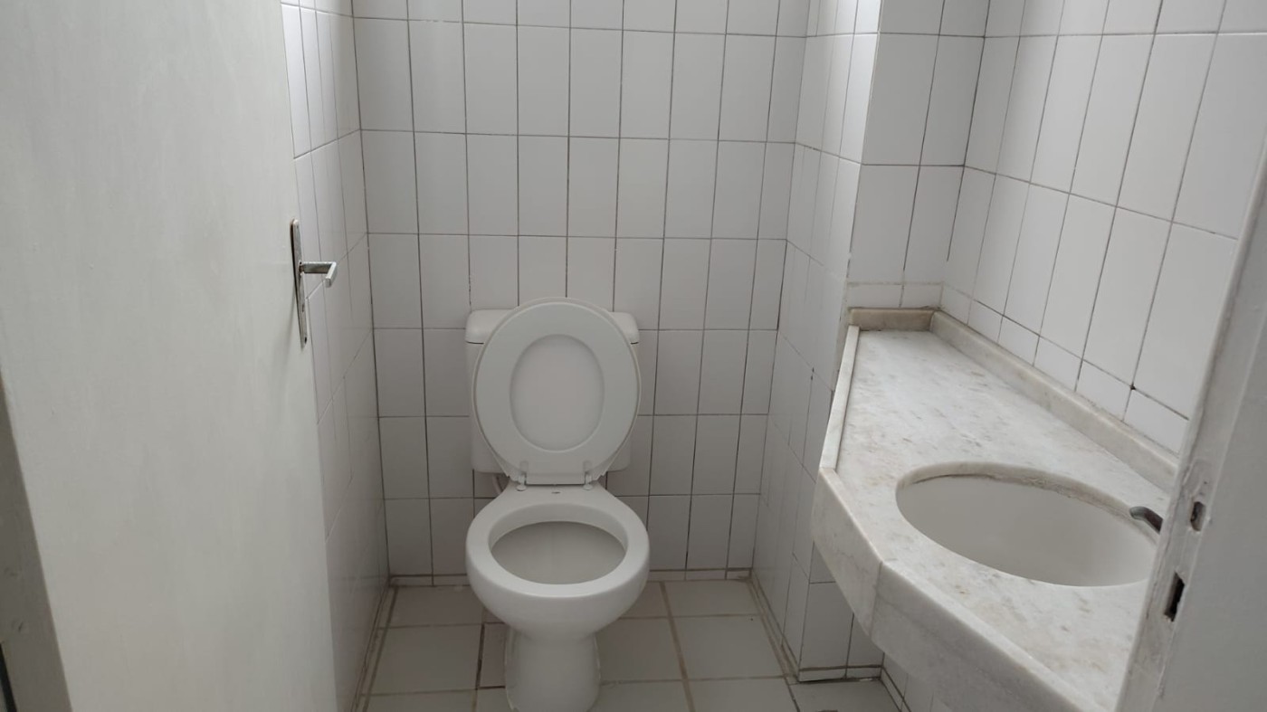 Conjunto Comercial-Sala para alugar com 1 quarto, 85m² - Foto 16