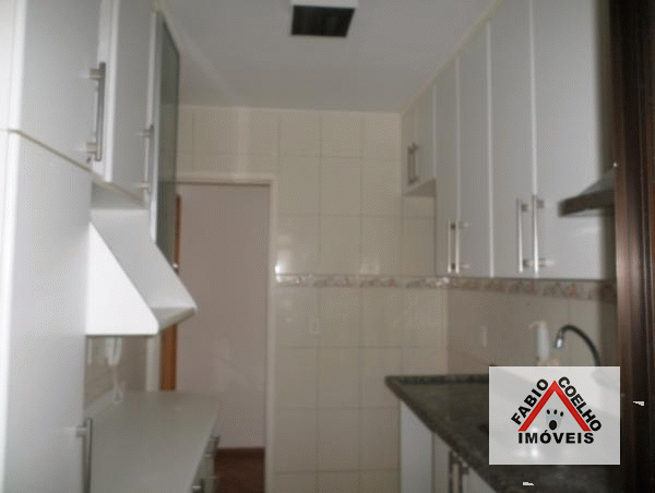 Apartamento à venda com 3 quartos, 81m² - Foto 18