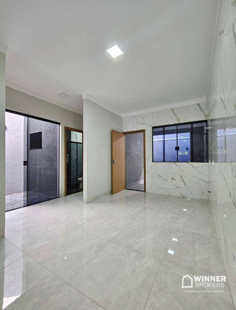 Casa à venda com 3 quartos, 104m² - Foto 4