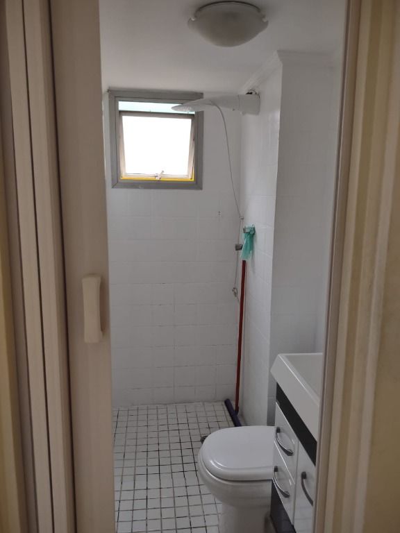 Apartamento à venda com 2 quartos, 55m² - Foto 15