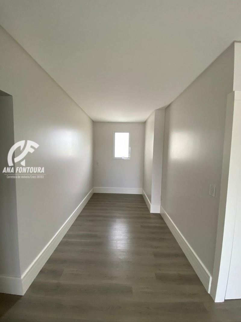 Apartamento à venda com 4 quartos, 237m² - Foto 18