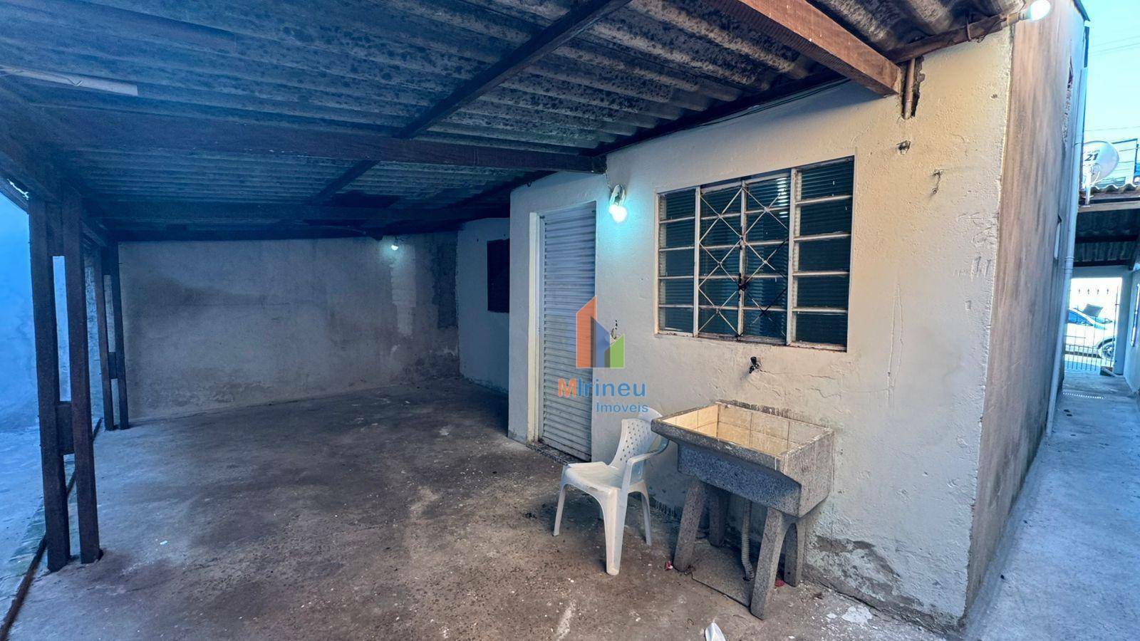 Casa para alugar com 2 quartos, 80m² - Foto 4