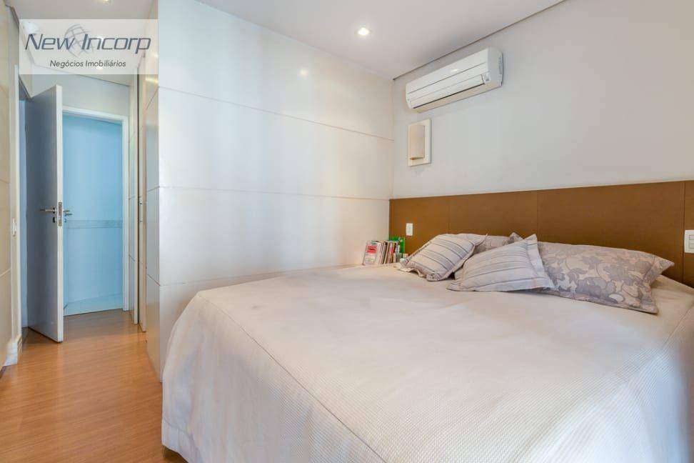 Apartamento à venda com 3 quartos, 154m² - Foto 17