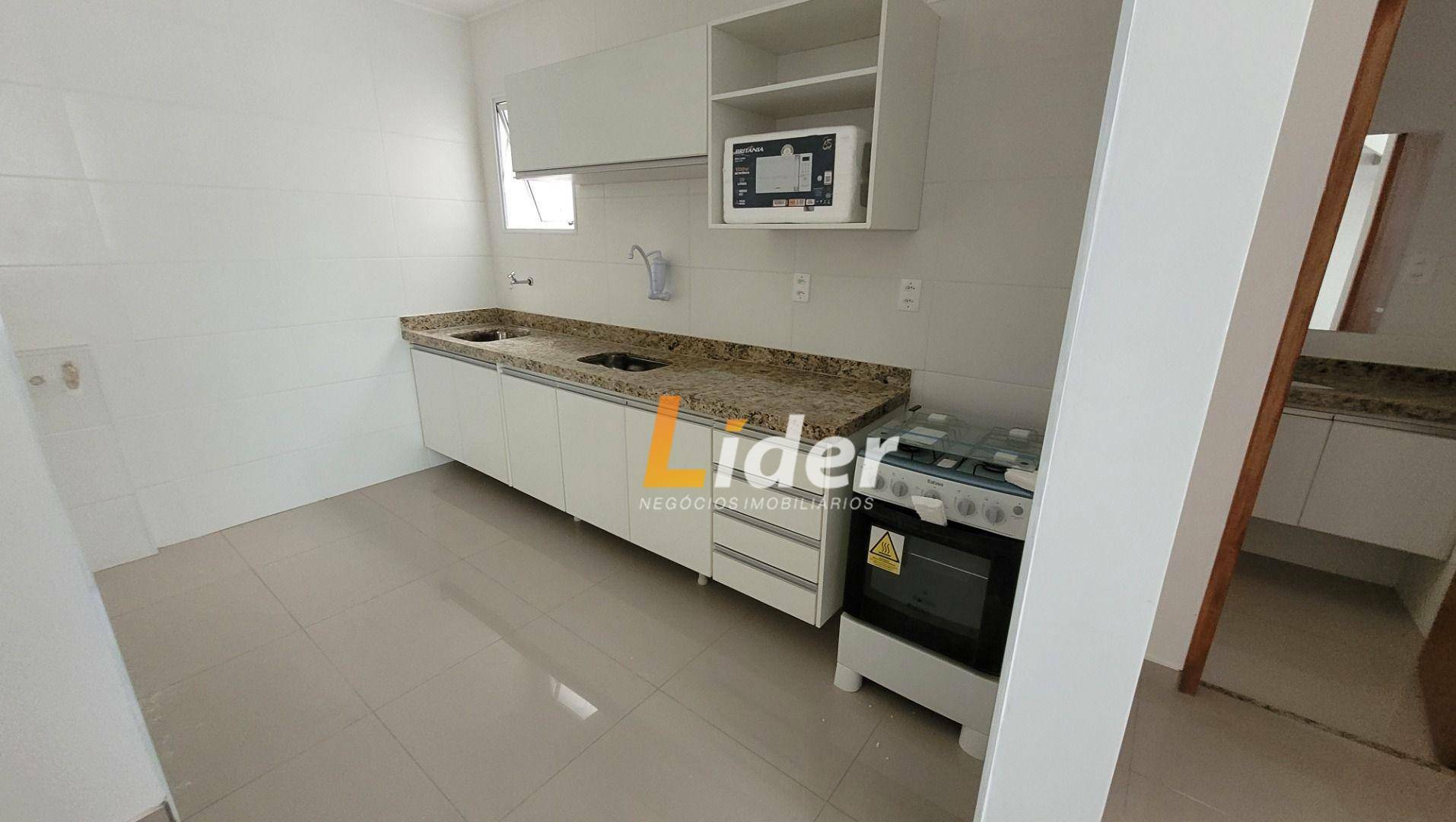 Cobertura à venda com 2 quartos, 80m² - Foto 4