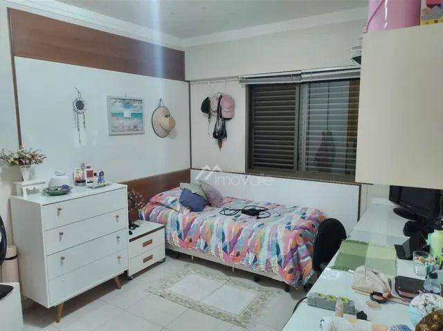 Apartamento à venda com 3 quartos, 114m² - Foto 11