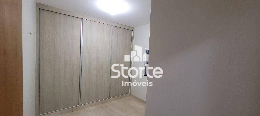 Casa à venda com 3 quartos, 176m² - Foto 19