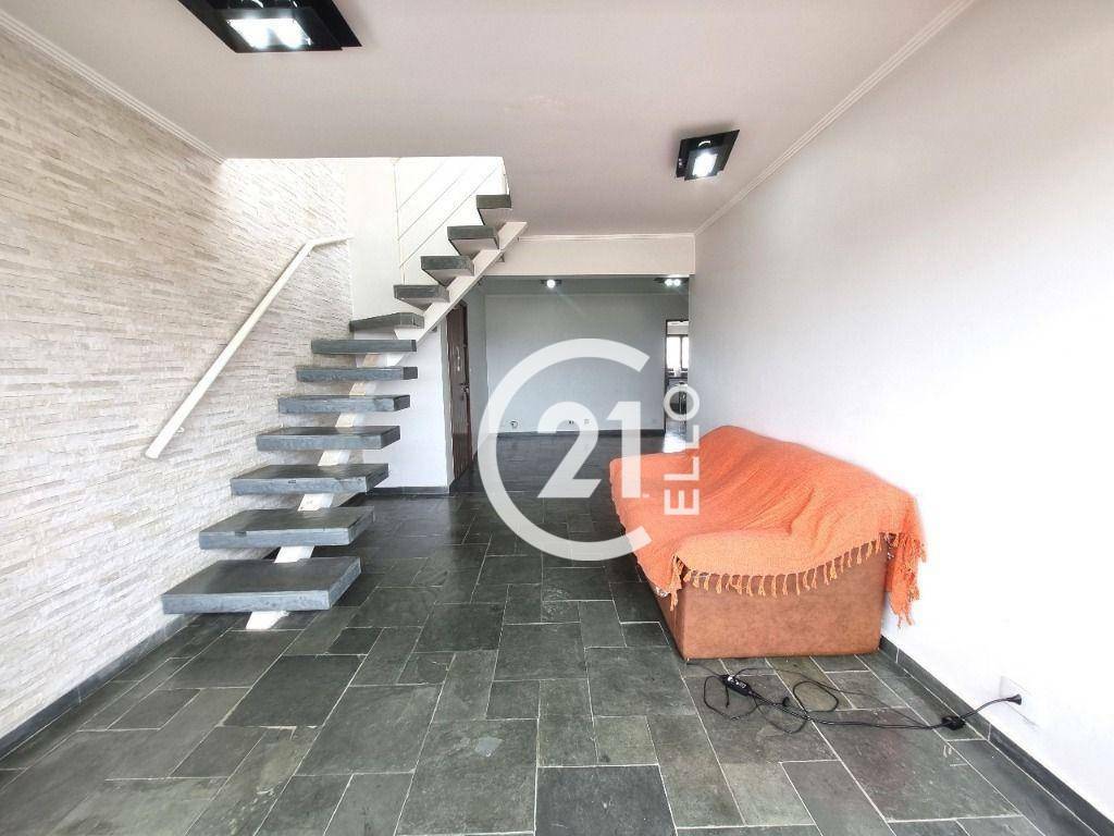 Cobertura à venda com 3 quartos, 220m² - Foto 4