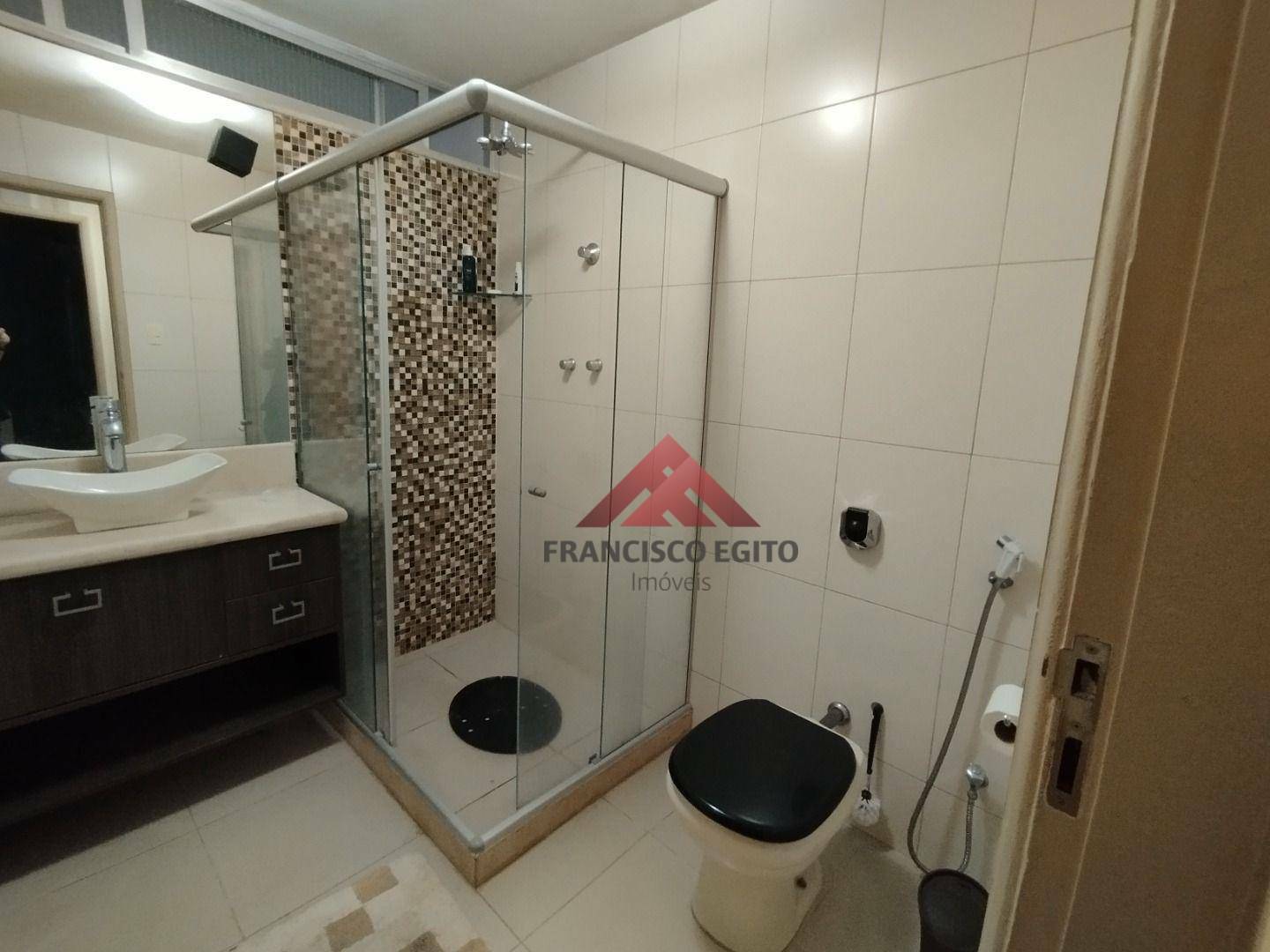 Apartamento à venda com 3 quartos, 130m² - Foto 12