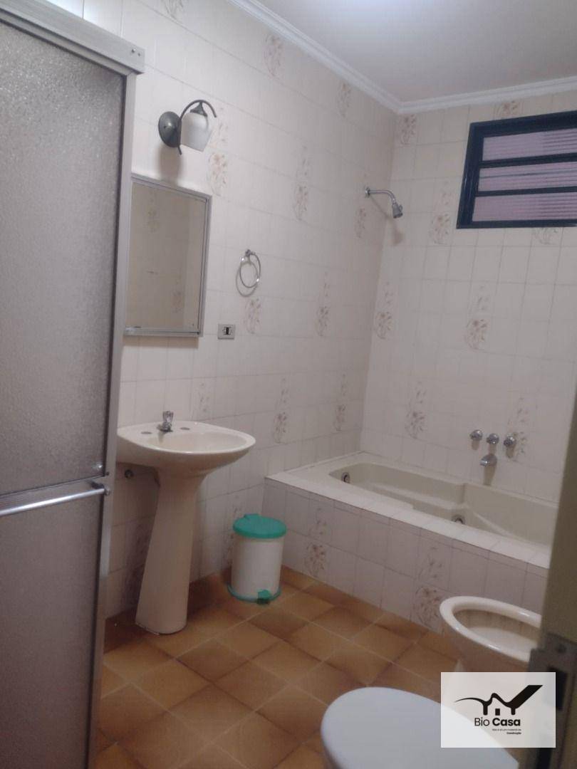 Casa à venda com 4 quartos, 231m² - Foto 29