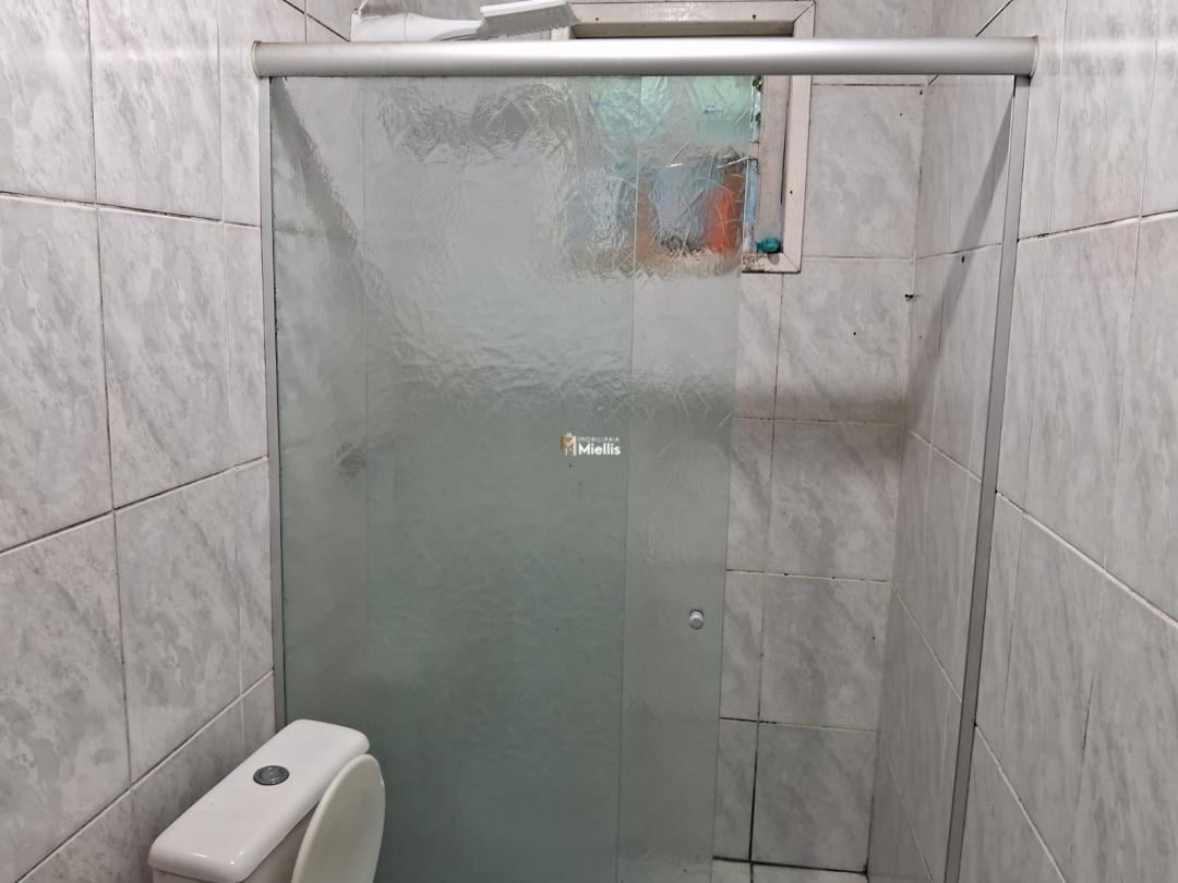 Casa à venda com 4 quartos, 121m² - Foto 11