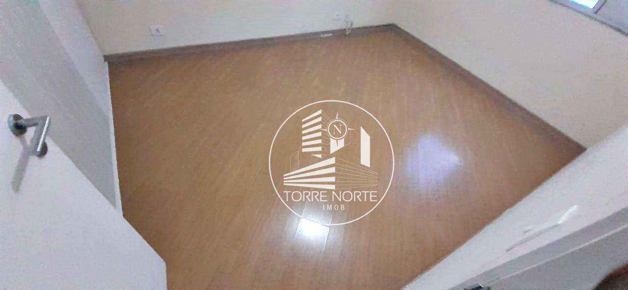 Apartamento à venda com 2 quartos, 75m² - Foto 10