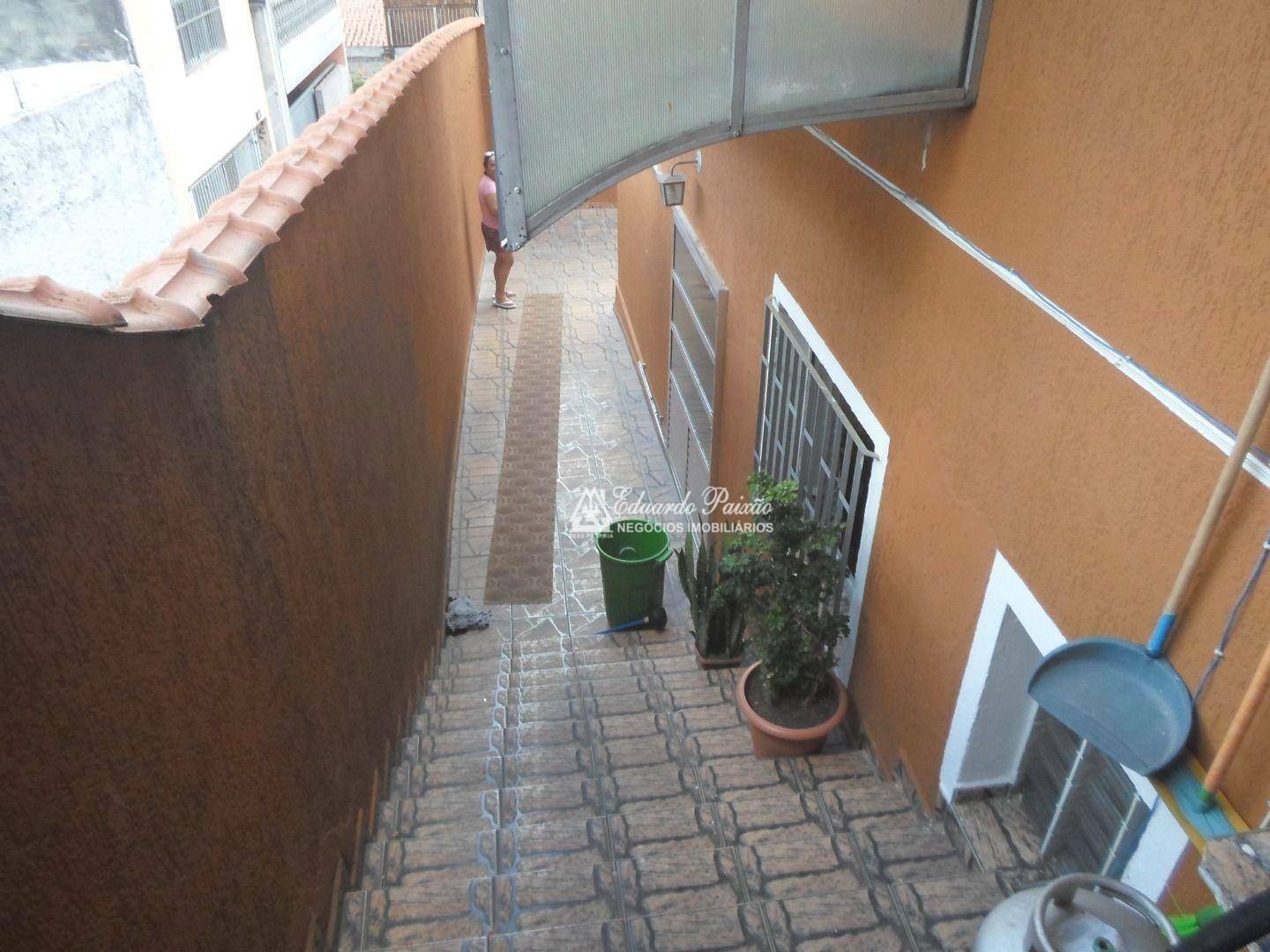 Sobrado à venda com 3 quartos, 222m² - Foto 24