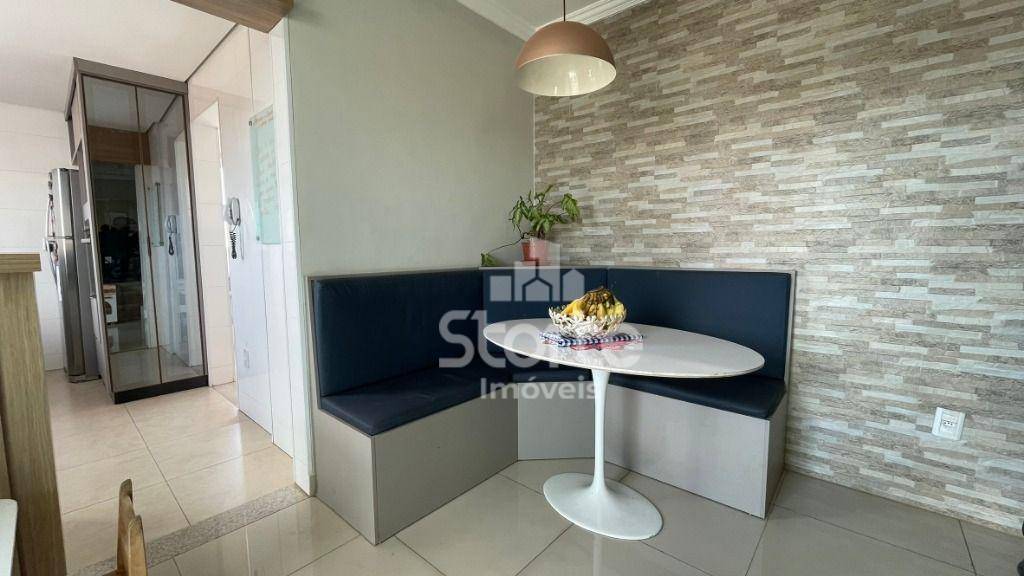 Apartamento à venda com 3 quartos, 100m² - Foto 4