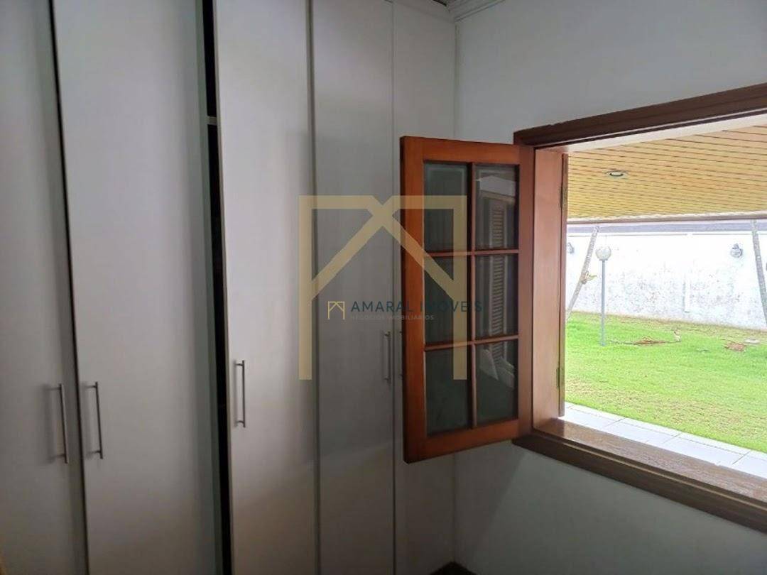 Casa à venda com 4 quartos, 322m² - Foto 22