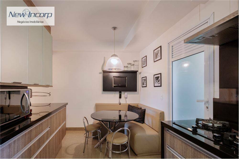 Apartamento à venda com 4 quartos, 239m² - Foto 15