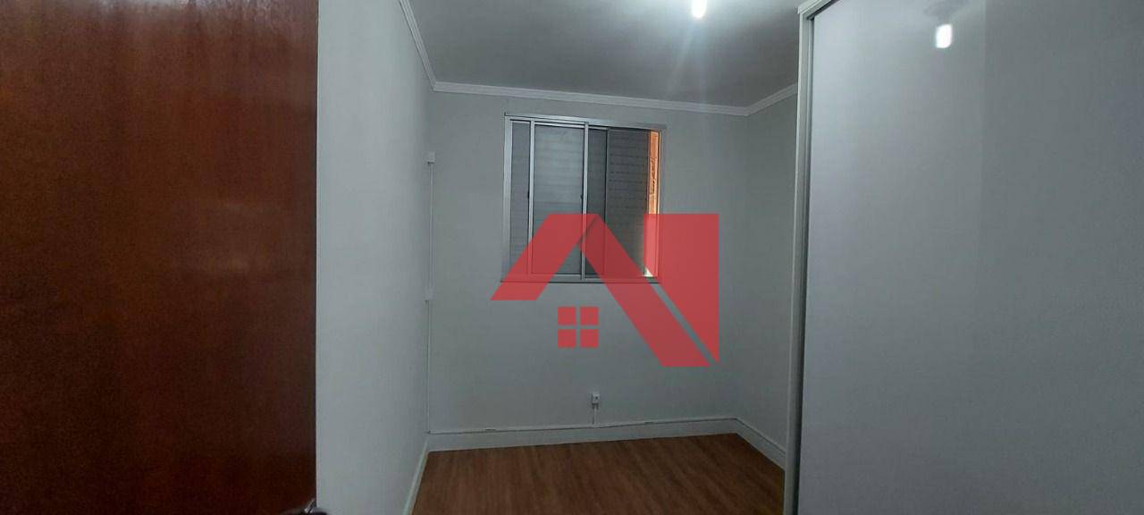 Apartamento à venda com 2 quartos, 42m² - Foto 7