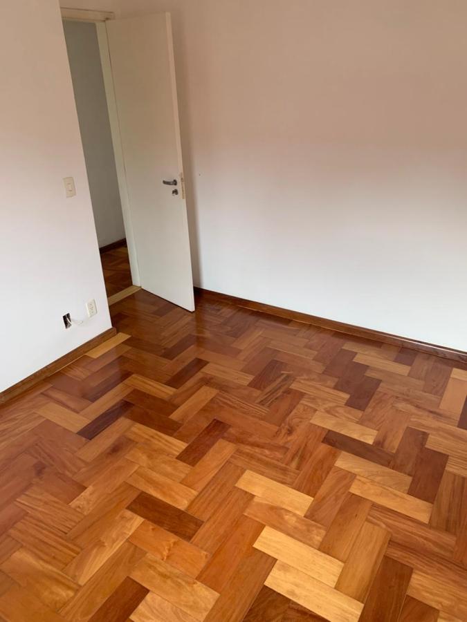 Apartamento para alugar com 4 quartos, 133m² - Foto 13