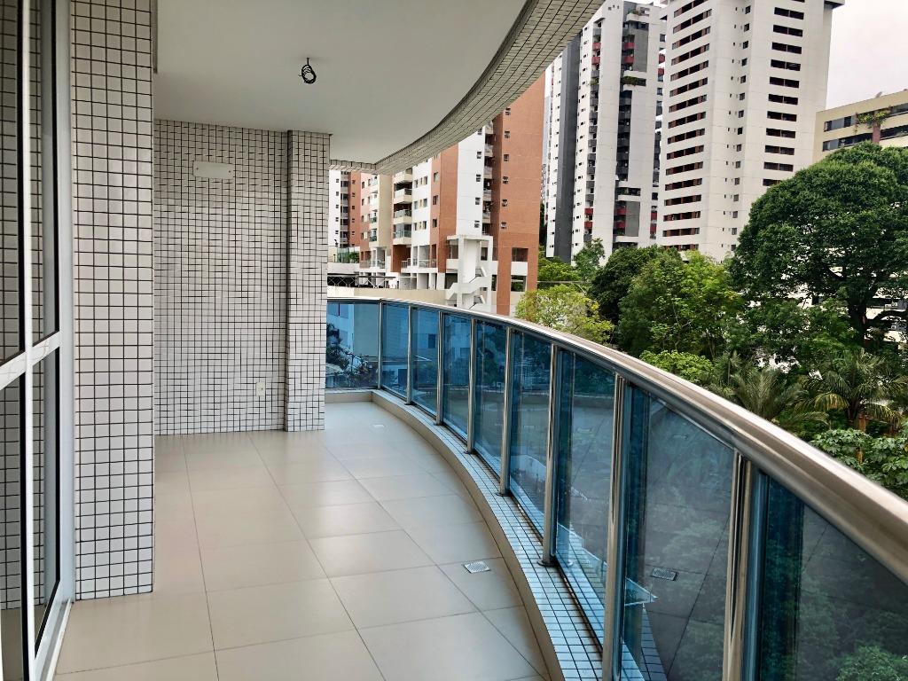 Apartamento à venda com 3 quartos, 147m² - Foto 3