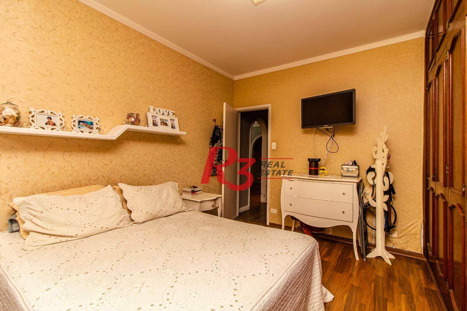 Apartamento à venda com 3 quartos, 134m² - Foto 17