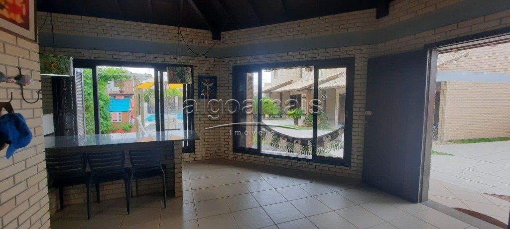 Casa à venda com 6 quartos, 378m² - Foto 10