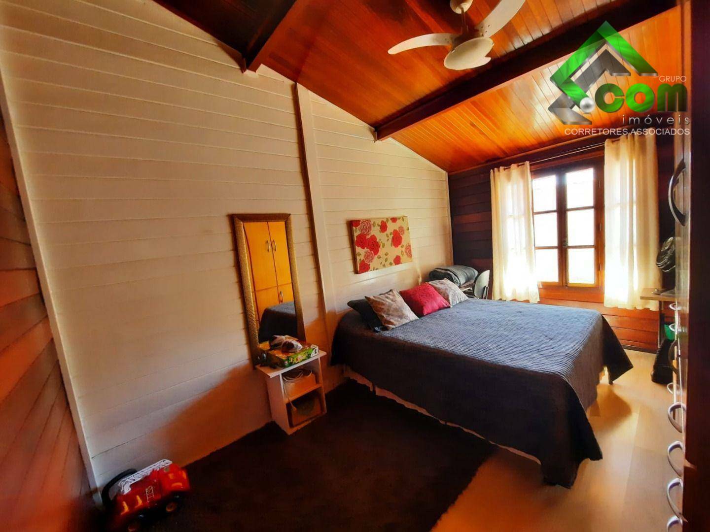 Casa à venda com 3 quartos, 150m² - Foto 13