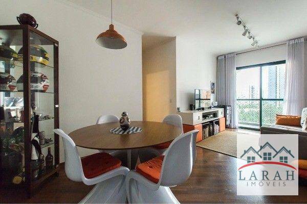 Apartamento à venda com 2 quartos, 78m² - Foto 1