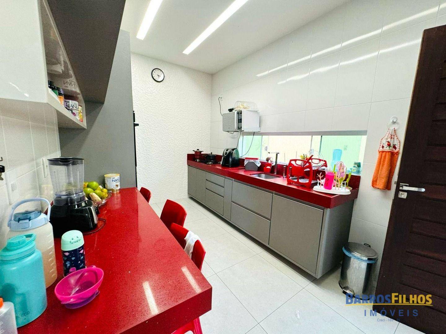 Casa de Condomínio à venda com 5 quartos, 275m² - Foto 12