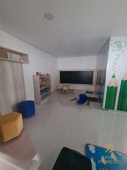 Apartamento à venda com 2 quartos, 89m² - Foto 33