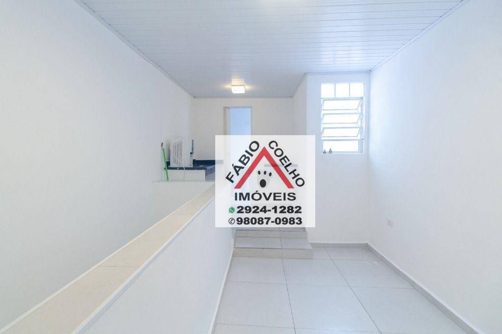 Sobrado à venda com 3 quartos, 200m² - Foto 24