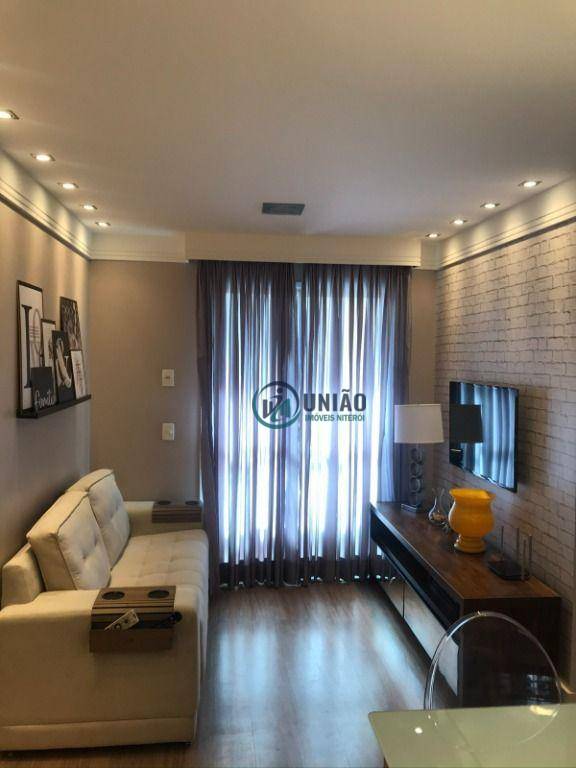 Apartamento à venda com 3 quartos, 51m² - Foto 2