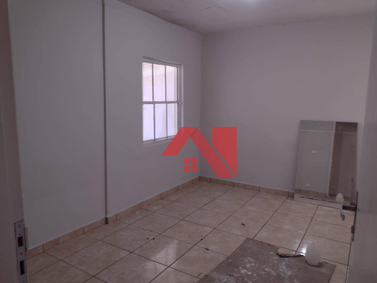 Casa à venda e aluguel com 3 quartos, 120m² - Foto 11