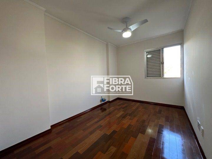 Apartamento à venda com 3 quartos, 85m² - Foto 12