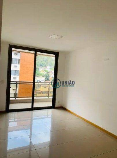 Apartamento à venda com 2 quartos, 76m² - Foto 3