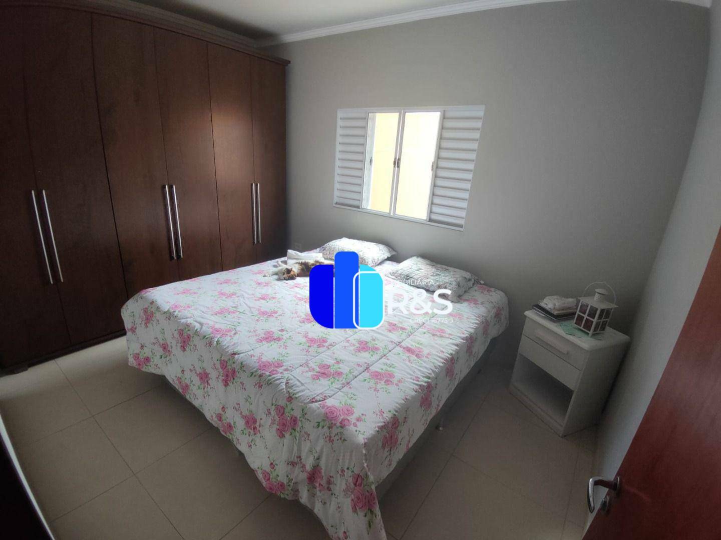 Casa à venda com 5 quartos, 280m² - Foto 9