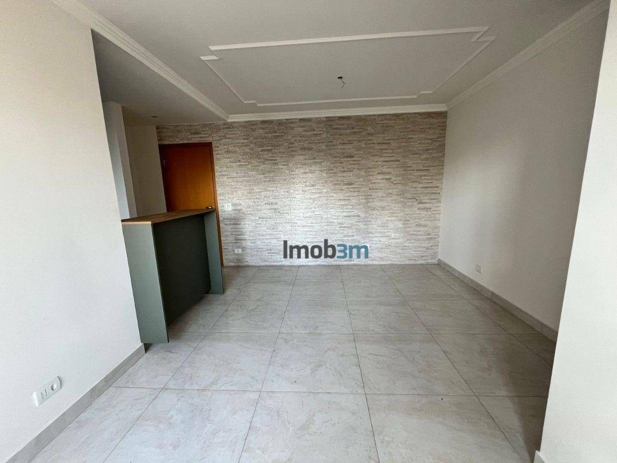 Apartamento à venda e aluguel com 3 quartos, 69m² - Foto 2