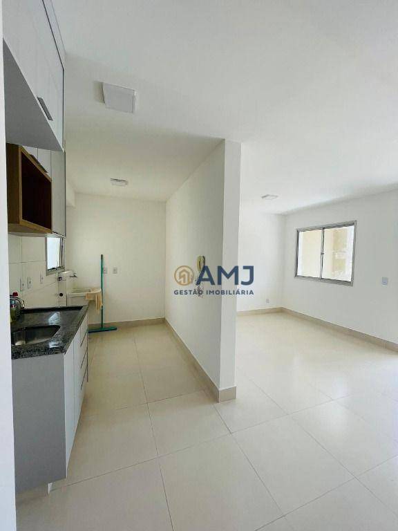 Apartamento à venda com 3 quartos, 78m² - Foto 3