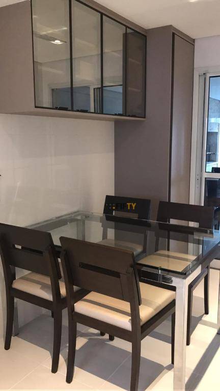 Apartamento à venda com 4 quartos, 204m² - Foto 18