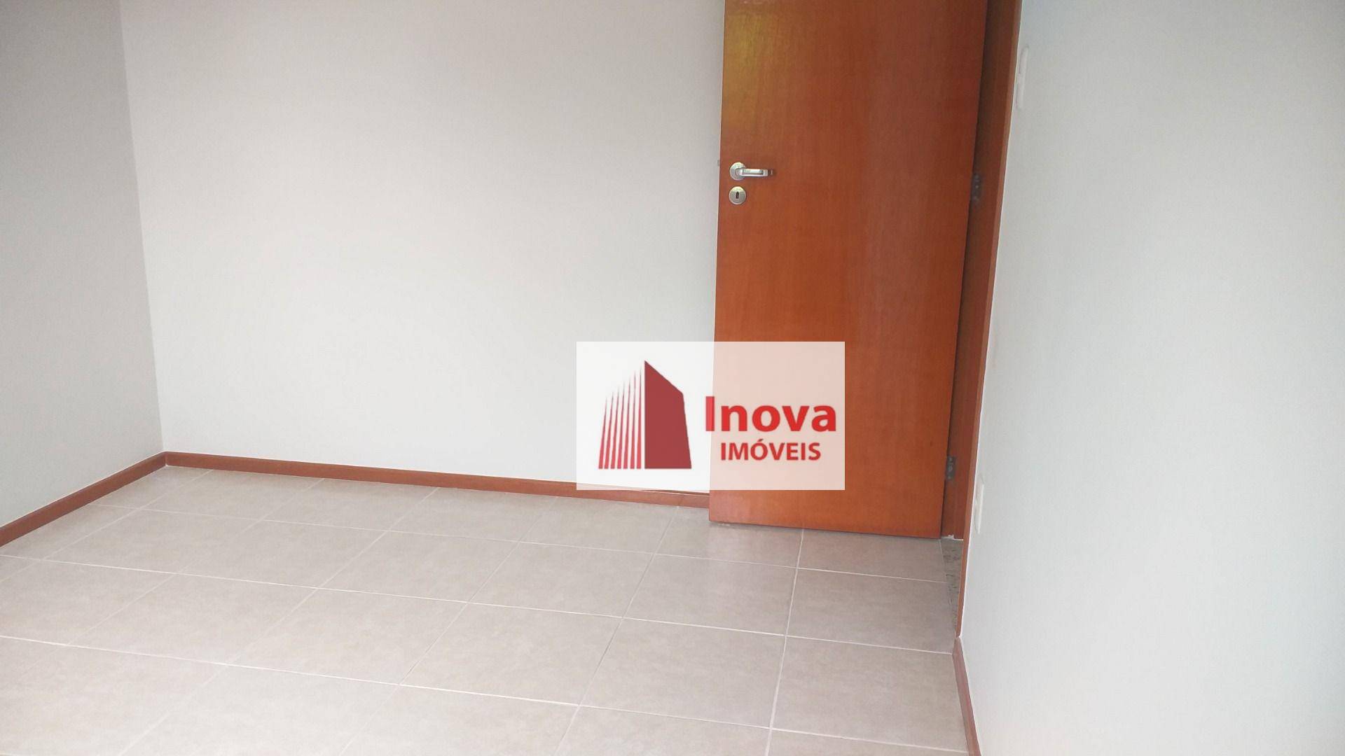 Apartamento à venda com 2 quartos, 70m² - Foto 35