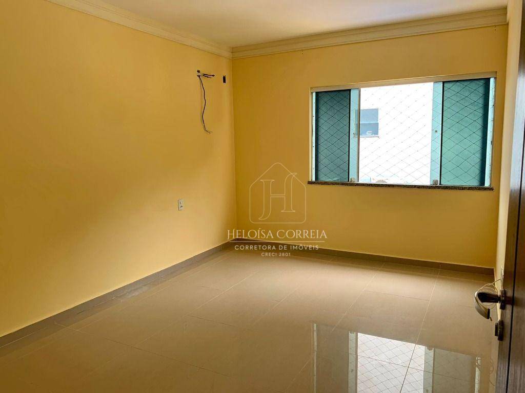 Casa à venda com 5 quartos, 293m² - Foto 11