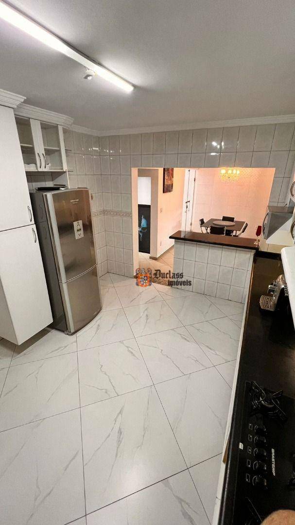 Casa à venda e aluguel com 4 quartos, 320m² - Foto 46