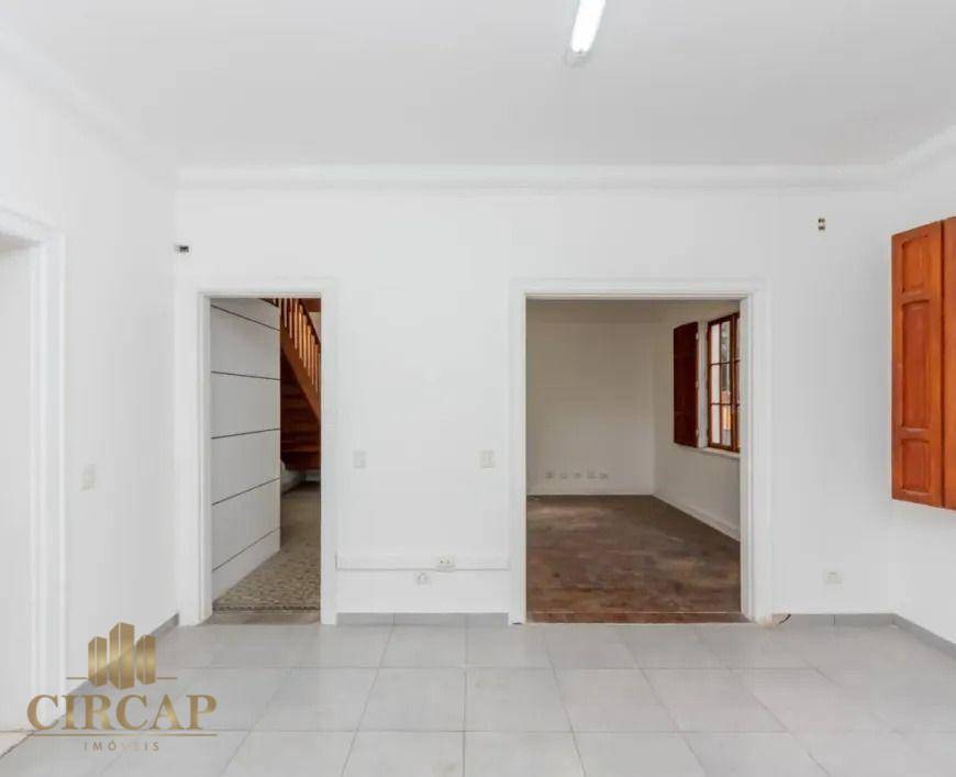 Sobrado à venda e aluguel com 3 quartos, 220m² - Foto 18